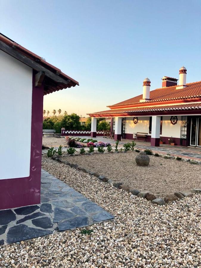 Monte Da Floresta B&B Ferreira Do Alentejo Esterno foto